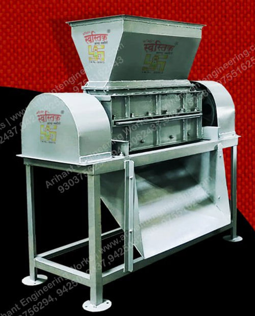 Chilli Flakes Grinder Machines